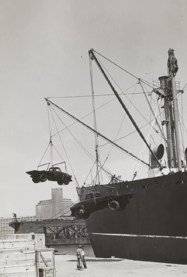 BP 6 F041 Shipment of 400 Chevrolet 1.5 ton trucks for the Greek National Army